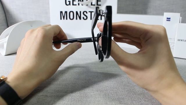 GENTLE MONSTER DREAMER 17 01 Sunglasses From https://pk-glasses.com/ смотреть онлайн