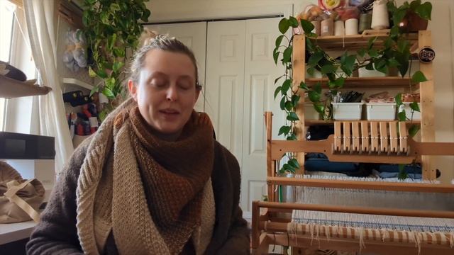 Knitting Podcast Ep 7: January Knits, the Farnham test knit and Fibresheds! смотреть онлайн