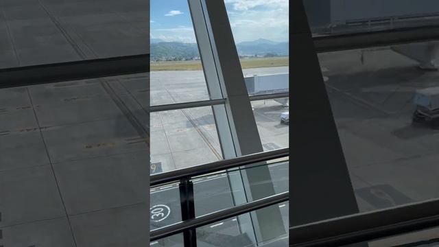 #travel #travelvlog #sevilla #weekend #weekendtrip #letsgo #flight #hotweather #traveldiaries смотреть онлайн