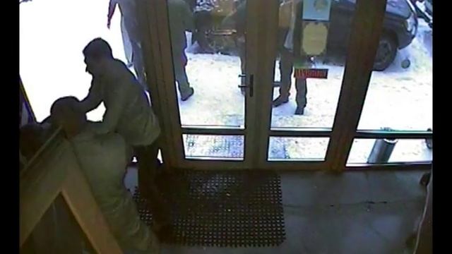 Відео кофлікту на турбазі в урочищі Драгобрат (Закарпаття) смотреть онлайн