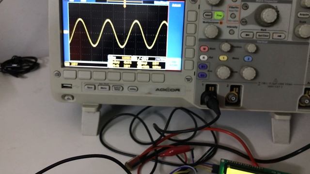 Function Generator, AD9833 + Arduino Compatible Hardware смотреть онлайн