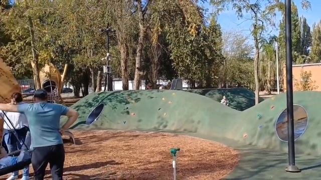 Таганрог. Пушкинская набережная, октябрь. смотреть онлайн