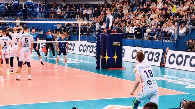 Концовка четвертой партии Кубка легенд смотреть онлайн