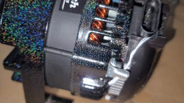 A look At My Custom 370amp Autotech Engineering High Output Alternator смотреть онлайн