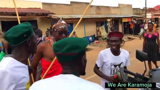 UGANDA’S LAST LIVING TRADITIONAL CULTURES!😳 смотреть онлайн