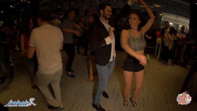 Stoyan & Plamena - Salsa Social смотреть онлайн