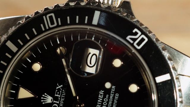 eBay presents Dialed In: Episode 2 Dive Watches with Kat and Katlen смотреть онлайн