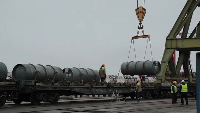 В Россию привезли 600 тонн ядерных отходов из Германии смотреть онлайн