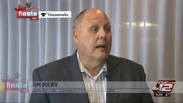 VIDEO: City says parade campouts OK after warning of their end last year смотреть онлайн
