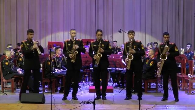 Концерт оркестра суворовцев МВМУ им. генерал-лейтенанта В.М. Халилова в Климовской ДМШ. смотреть онлайн