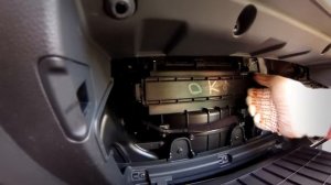 Hyundai Creta (2016): Замена салонного фильтра