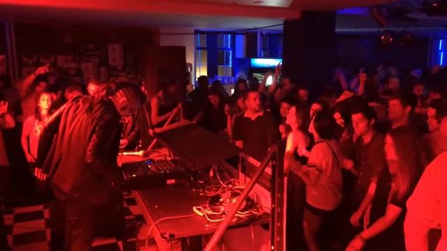 The Viking's "4:20 Clip": feat. ill.Gates @ HPX2014 смотреть онлайн