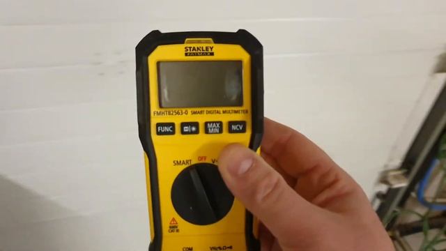 multiemeter met NCV FATMAX FMHT82563-0 смотреть онлайн