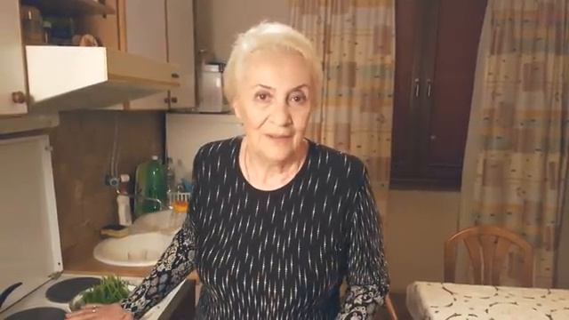Специјалниот чај на баба ми смотреть онлайн