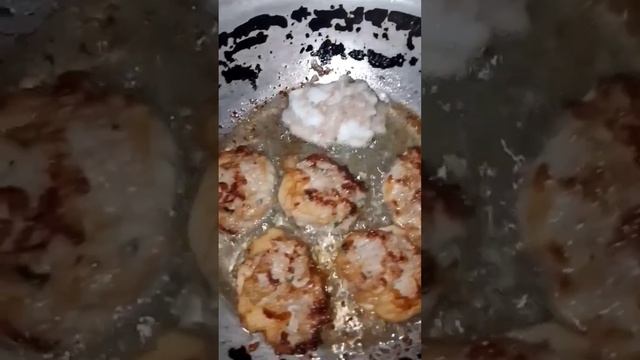 КОТЛЕТКИ ПО-ЕВРЕЙСКИ 