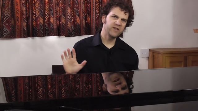 15. Singing Warm Up - Baritone Full Range смотреть онлайн