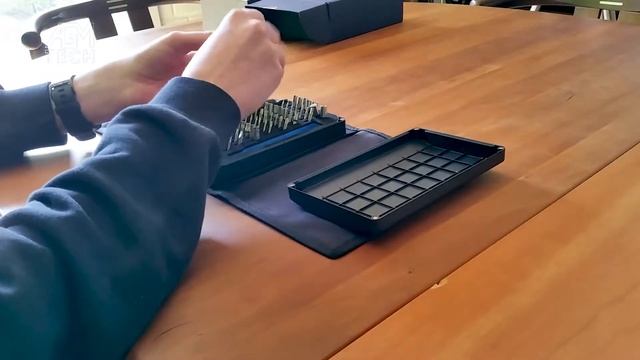iFixit Pro Tech Toolkit - Unboxing & Overview смотреть онлайн