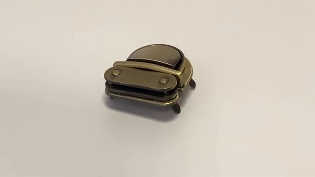 Замок 345 (1021/1) ABR (Цвет: старая латунь) смотреть онлайн