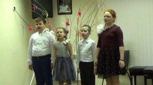 Весёлая песенка. 8 марта в школе искусств. Спешу поздравить маму