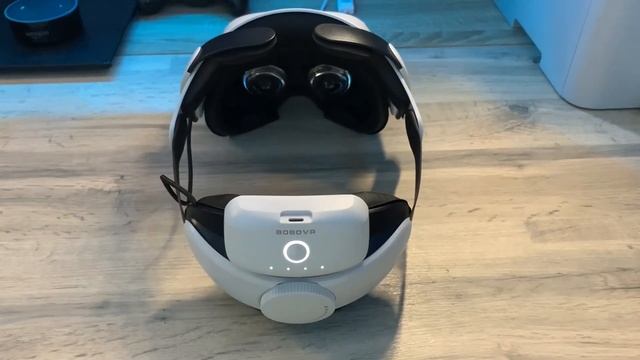 INFINITE BATTERY LIFE for your QUEST 2! // BOBO VR M2 Pro Head Strap Replacement Review смотреть онлайн