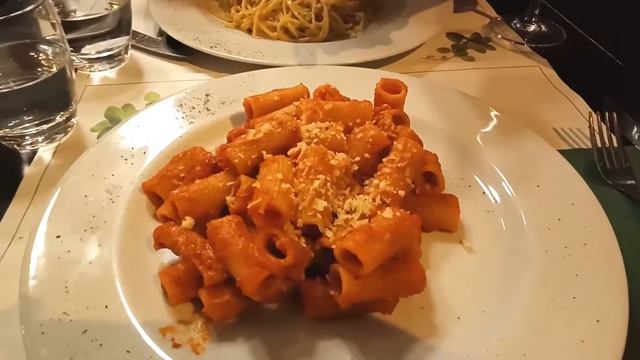 The best vegan spaghetti carbonara? I say, at this point in my life, YES! смотреть онлайн
