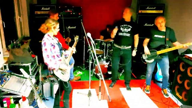 AC/DC - LIVE WIRE / COVER BY SWEET LEAF смотреть онлайн