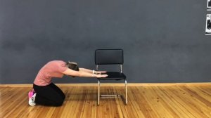 Комплекс силовых упражнений на стуле