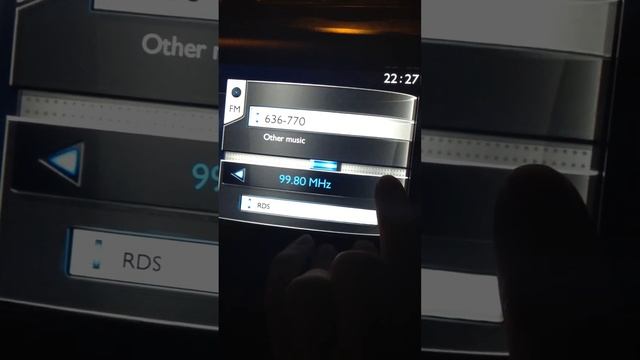 FM Band Scan (East London) смотреть онлайн