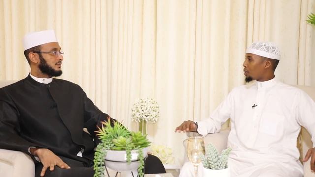 tarbiyada caruurta qeypta lawaad(2) Dr.ahmed yamani/ sayid ali mohamed al baydawi смотреть онлайн