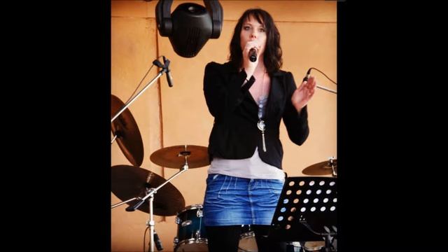 Essai sur "Parle moi " d'Isabelle Boulay смотреть онлайн