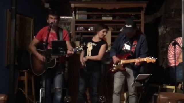 Zikwine 2 - One [Clear Channel Stripped] Larry Mullen, Bono, David Howell Evans, Adam Clapton смотреть онлайн