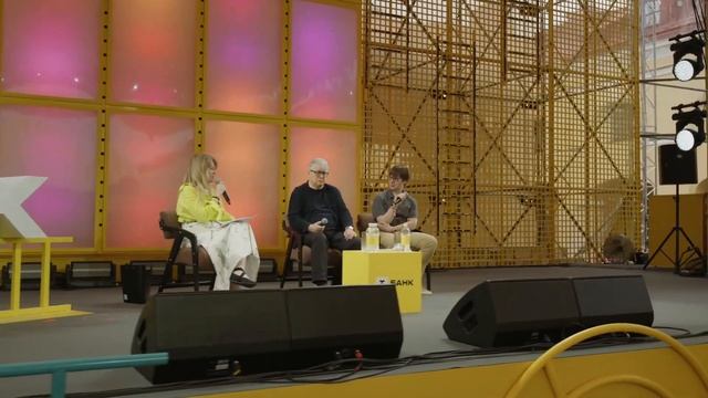 «Мне это в жизни не пригодится»: как учиться в школах тому, что действительно нужно смотреть онлайн