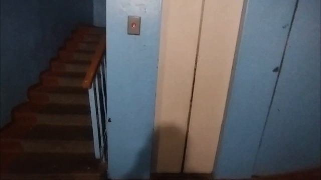 Лифт (МЗС-1973 г.в.) V=0,65м/с, Q=350кг (г. Красноярск) смотреть онлайн