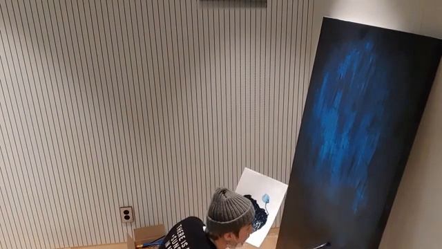 Мин Юнги рисует картину 06. 05. 2020