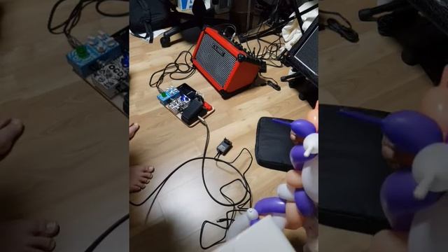 Pedal Board for Busking (with a portable powerbank) смотреть онлайн