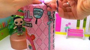 Новая кукла лол в моей коллекции! Золотые капсулы  Видео для девочек про куклы лол LOL Dolls