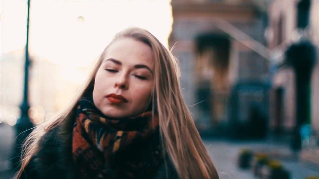 Два пальто гуляют по Москве смотреть онлайн
