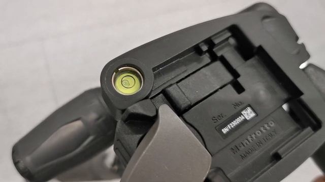 Manfrotto 290 Xtra 3 tripod overview смотреть онлайн