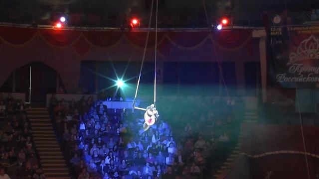 Demo Trapeze Solo After Dark-Olesya Ivanova from Russia смотреть онлайн