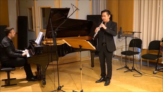 York Bowen - Oboe Sonata op.85 Part 2 смотреть онлайн