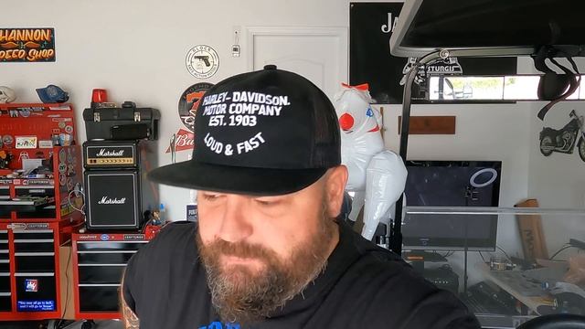 I ruined my S&S Cycles intake on my Harley Davidson Road Glide; Milwaukee 8 External Breather FAIL! смотреть онлайн