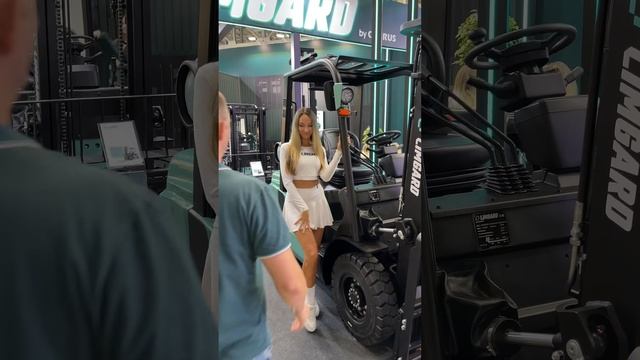 Почему клиенты выбирают погрузчики LIMGARD? смотреть онлайн