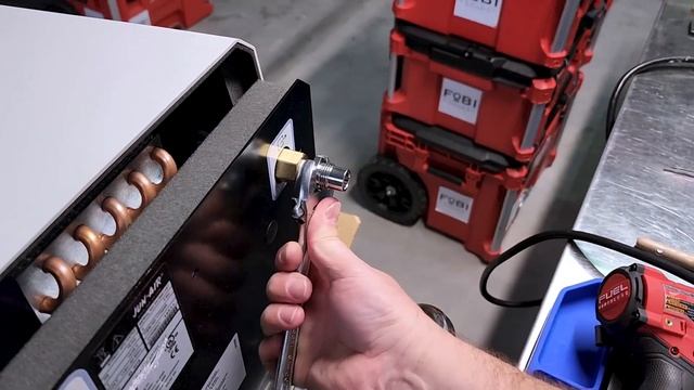 Jun-Air UltraQuiet Compressors смотреть онлайн