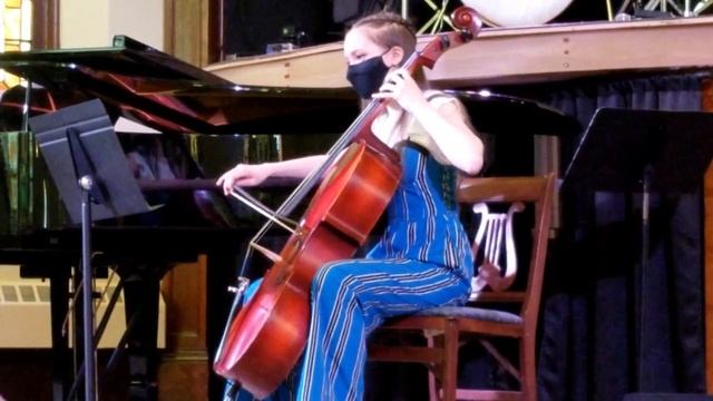 My Thoughts While Playing Cello | Last Week of School Vlogs смотреть онлайн