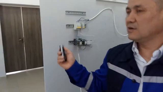 асинхронды қозғалтқышты пультпен басқару смотреть онлайн