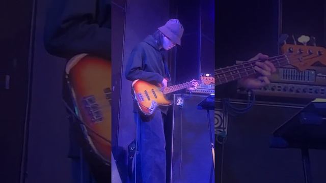 211029 공중그늘 - 산책 (집념의 이철민 focus 세로캠) @흐름(flow) смотреть онлайн