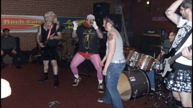 Dear Fat Mike Part 3 смотреть онлайн