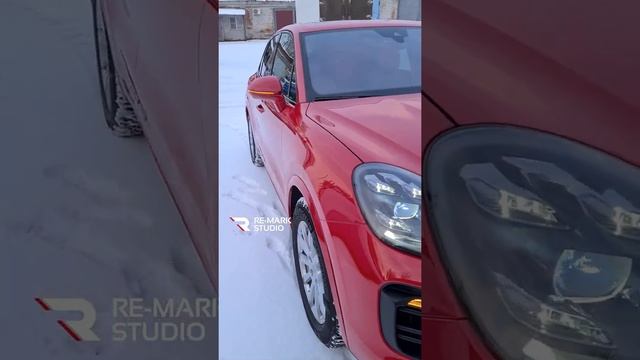 Красный Porsche Cayenne в керамике! Осторожно! Наденьте темные очки для защиты зрения! смотреть онлайн
