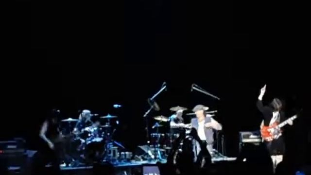 EASY DIZZY - BIG GUN (AC/DC Cover) - 2 Drums Sets With Chris Slade (AC/DC)