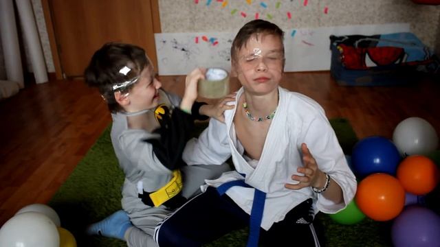 CHALLENGE // Башку скотчем! || DinRus || смотреть онлайн